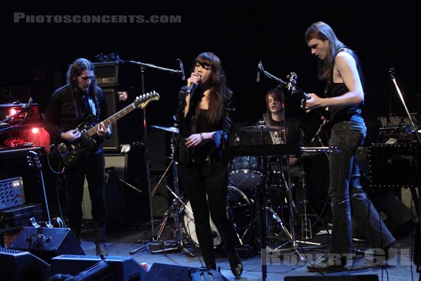 AQUA NEBULA OSCILLATOR - 2009-06-29 - PARIS - La Cigale - 